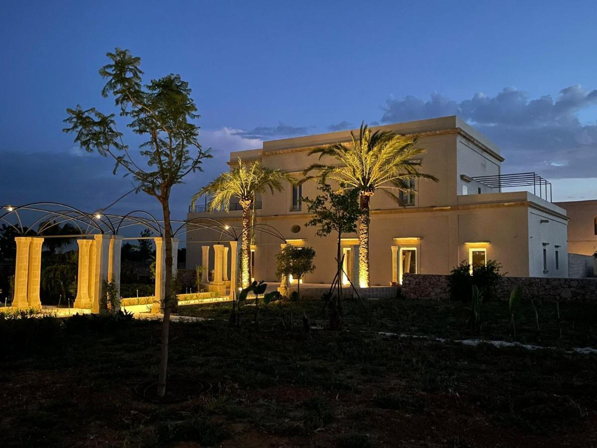 Il Giardino Grande - Dimora In Salento Bed and Breakfast Parabita Εξωτερικό φωτογραφία