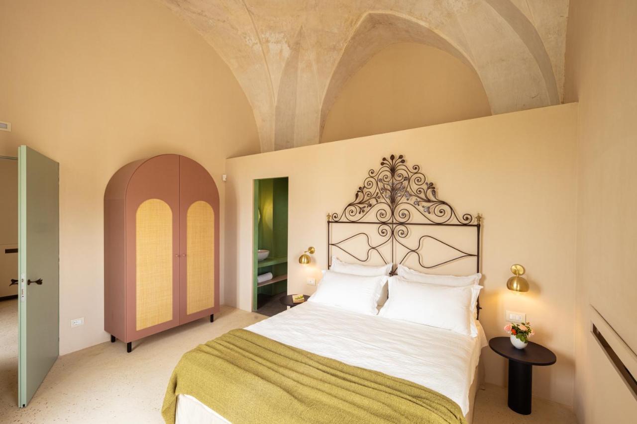 Il Giardino Grande - Dimora In Salento Bed and Breakfast Parabita Εξωτερικό φωτογραφία